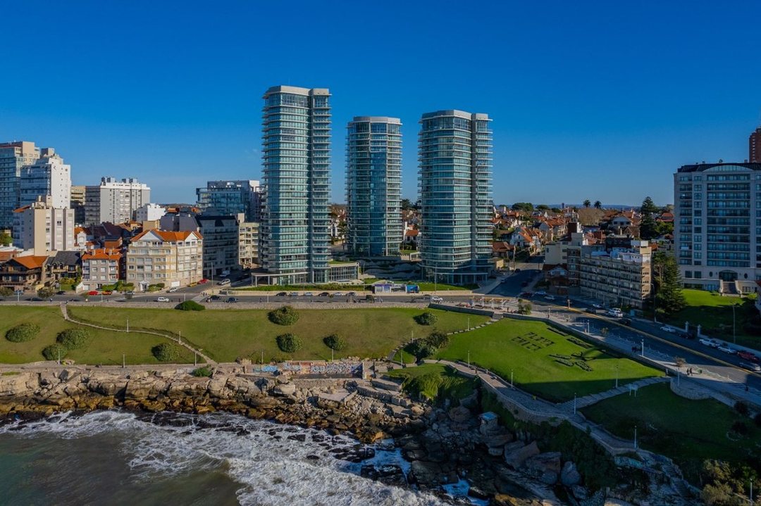 VENTA DPTO 3 AMB VISTA AL MAR PLAYA CHICA