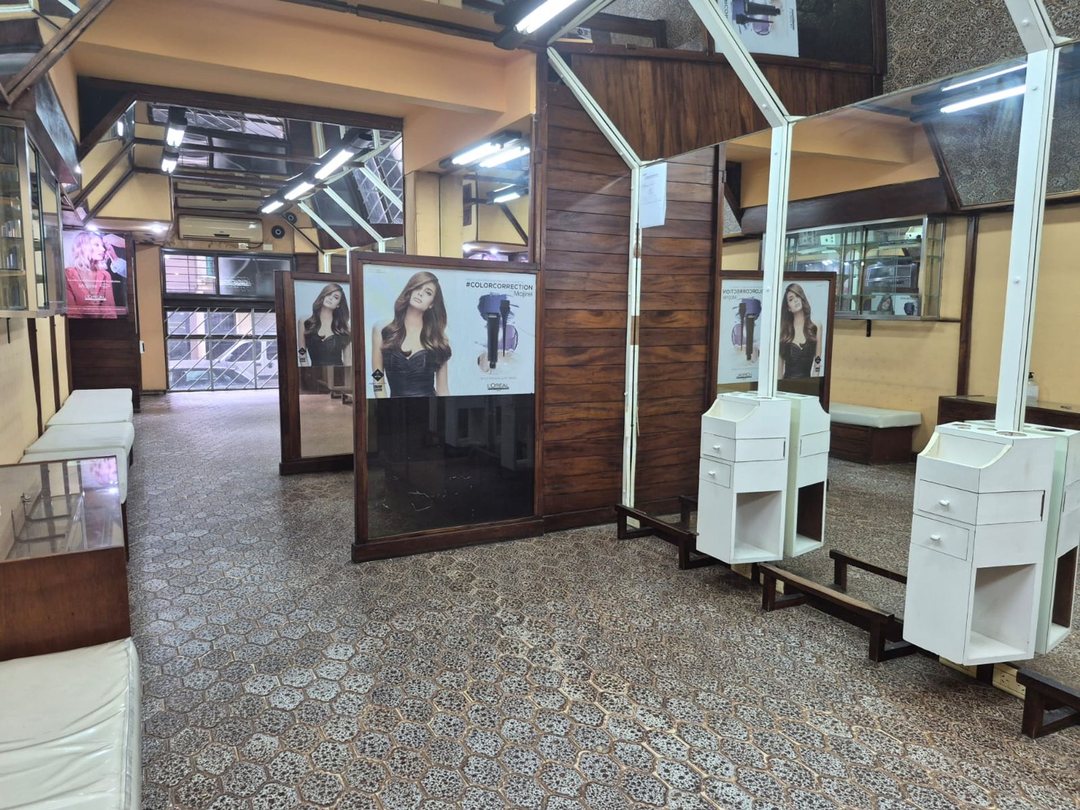 VENTA LOCAL VIVIENDA FLORES
