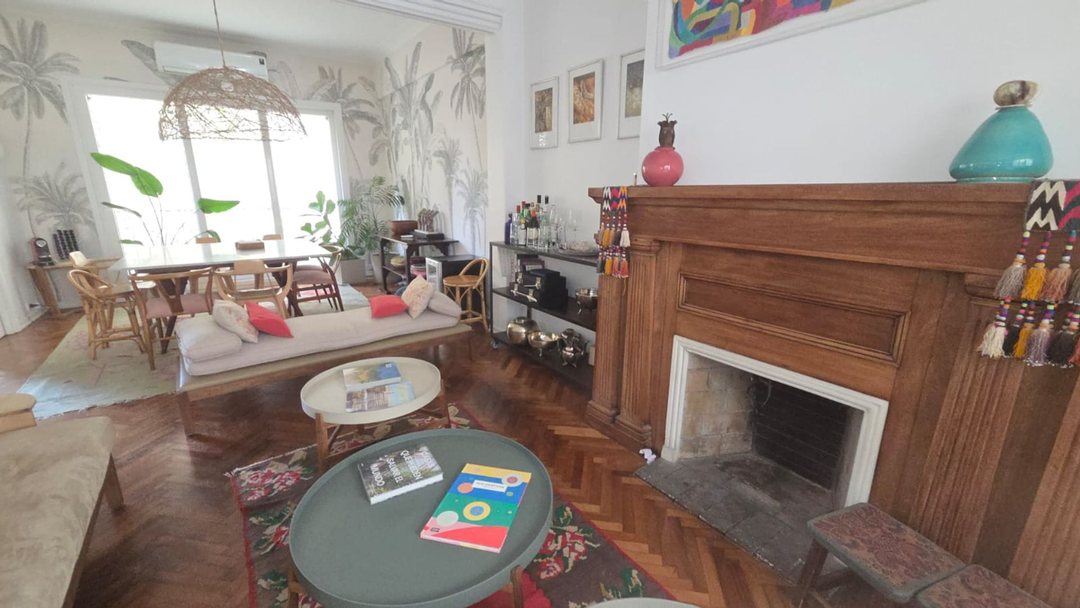 ALQUILER 5 AMBIENTES 145 M2 CON COCHERA.