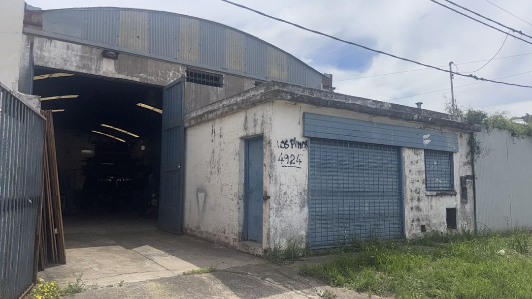 EXCELENTE GALPÓN A LA VENTA