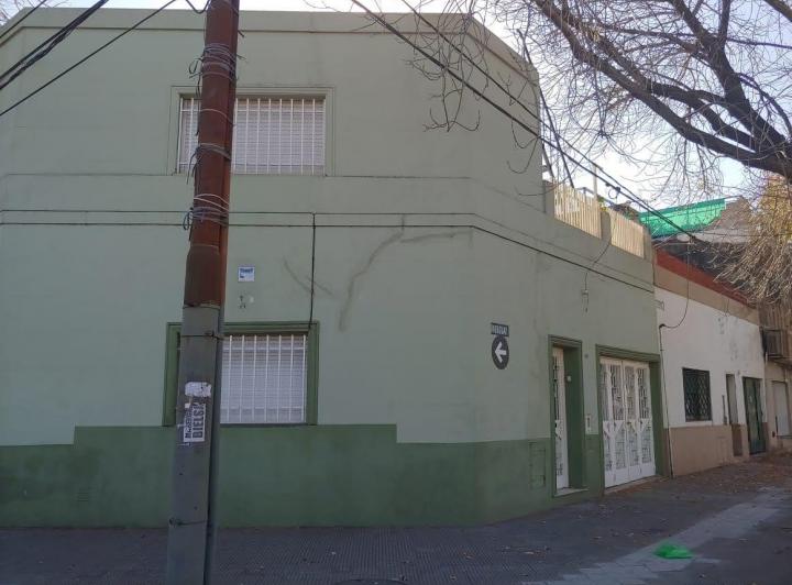 Casa · 110m² · 3 Ambientes · 1 Cochera