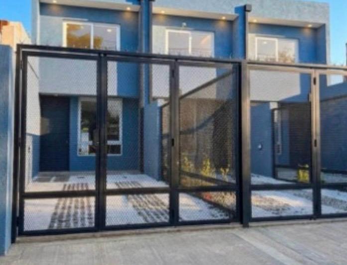 Casa · 100m² · 3 Ambientes · 1 Cochera