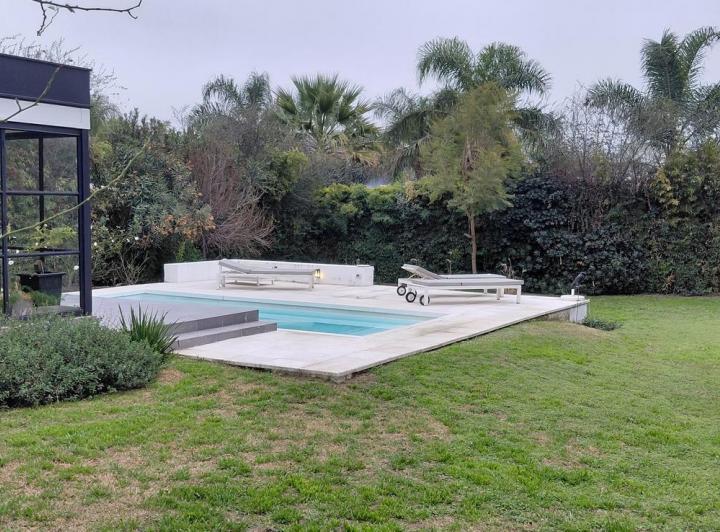 Casa · 399m² · 10 Ambientes · 2 Cocheras