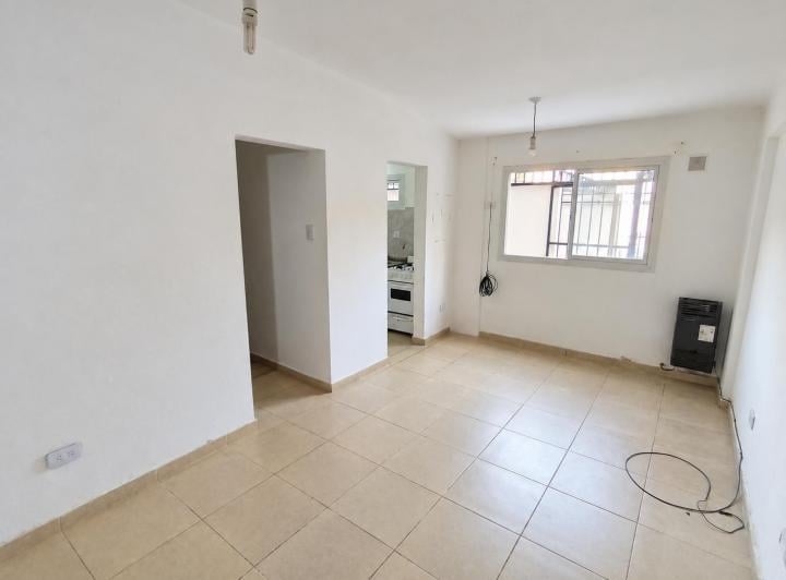 Departamento · 40m² · 4 Ambientes · 1 Cochera