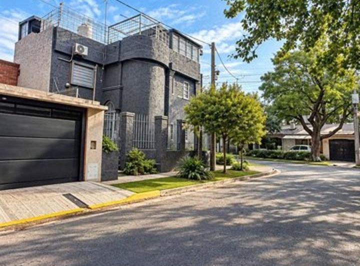 PH · 185m² · 4 Ambientes · 1 Cochera