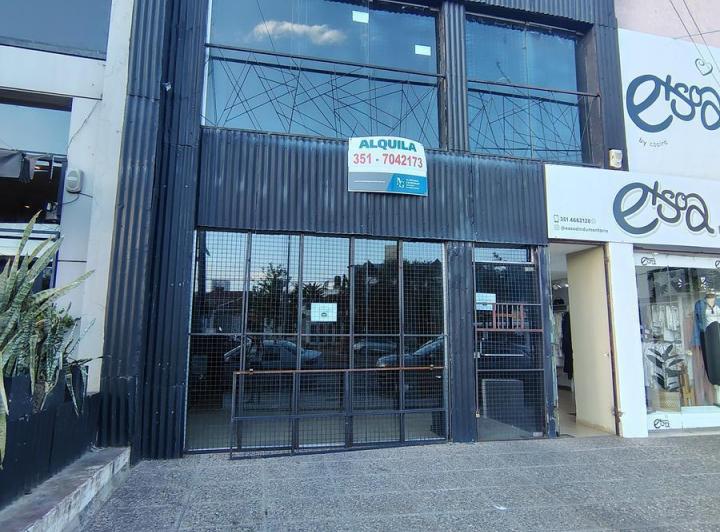 Local comercial · 160m² · 4 Ambientes