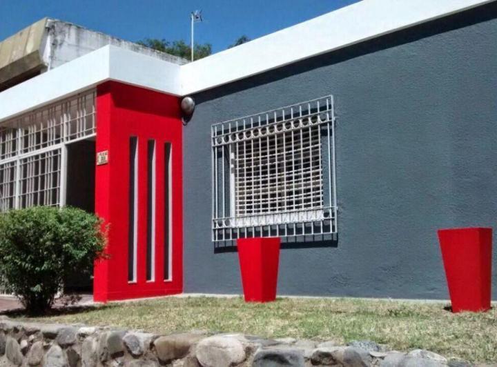 Casa · 90m² · 5 Ambientes · 1 Cochera