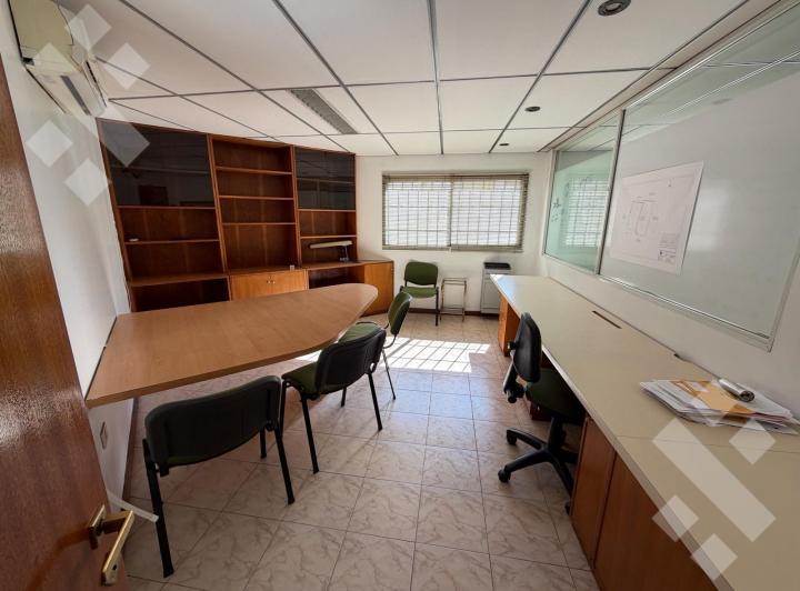 Oficina comercial · 65m² · 2 Ambientes