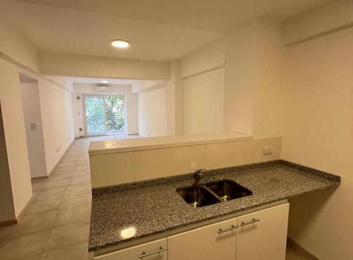Departamento · 100m² · 4 Ambientes · 1 Cochera