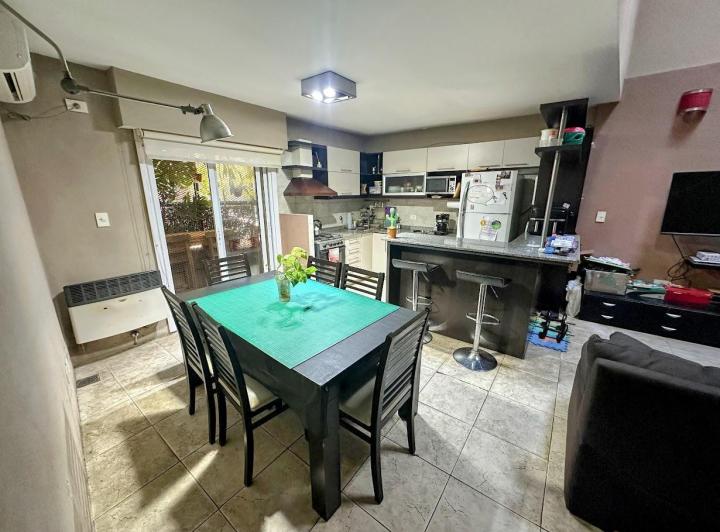 Casa · 144m² · 4 Ambientes · 1 Cochera