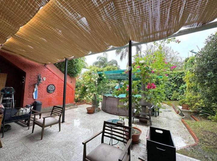 Casa · 224m² · 6 Ambientes