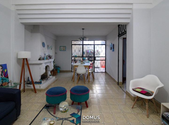 Casa · 180m² · 3 Dormitorios · 1 Cochera