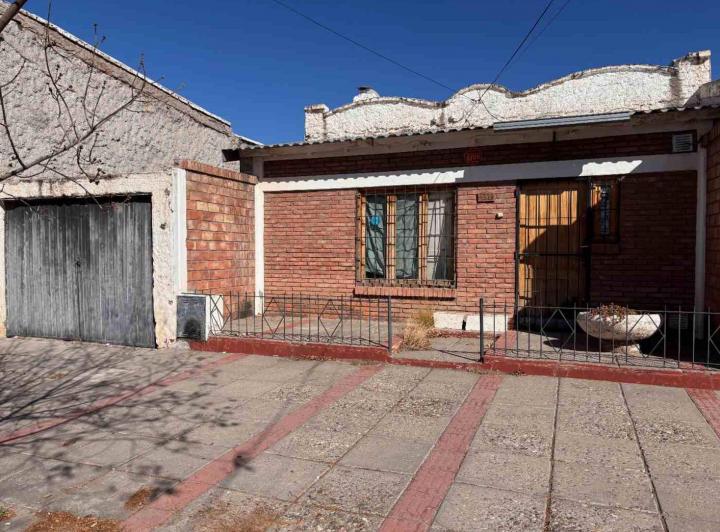 Casa · 130m² · 5 Ambientes