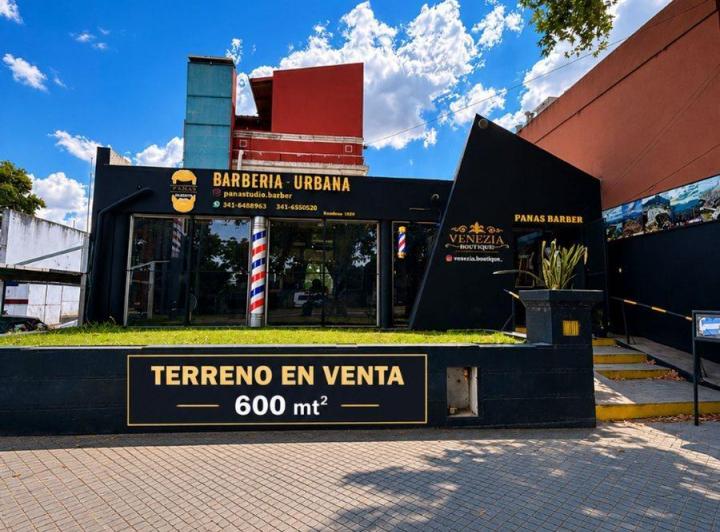 Terreno · 602m²
