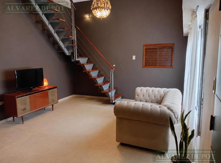 Casa · 170m² · 4 Ambientes · 1 Cochera