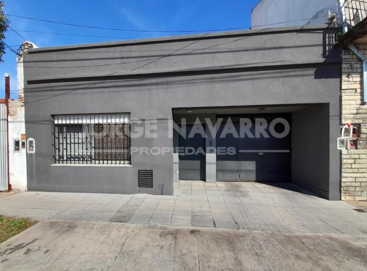 Casa · 378m² · 5 Ambientes · 2 Cocheras