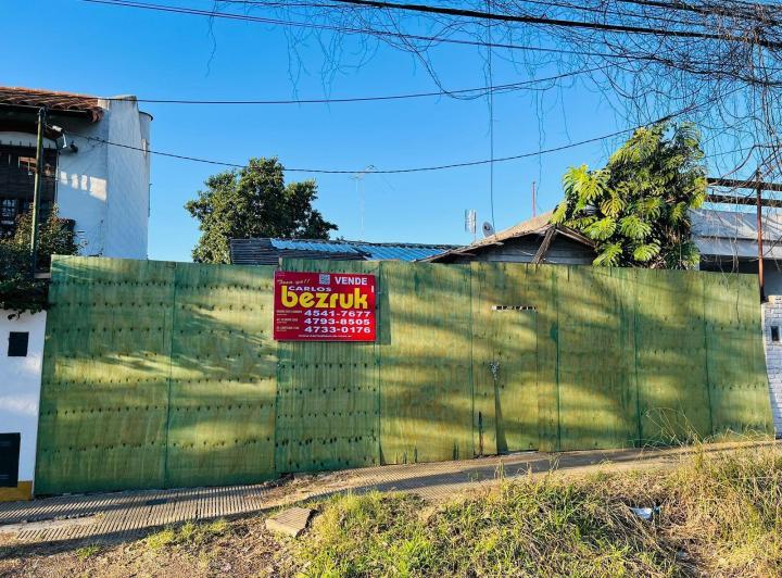 Terreno · 331m²