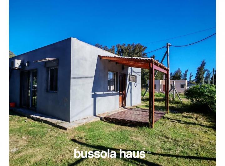 Casa · 44m² · 2 Ambientes · 2 Cocheras