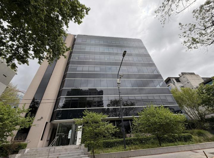 Oficina comercial · 1000m² · 16 Cocheras