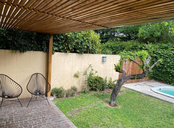 Casa · 70m² · 3 Ambientes · 1 Cochera