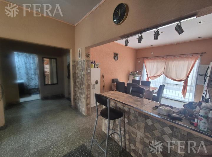 Casa · 135m² · 4 Ambientes · 1 Cochera
