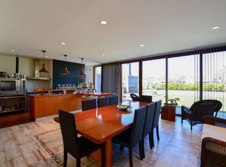Casa · 264m² · 5 Ambientes