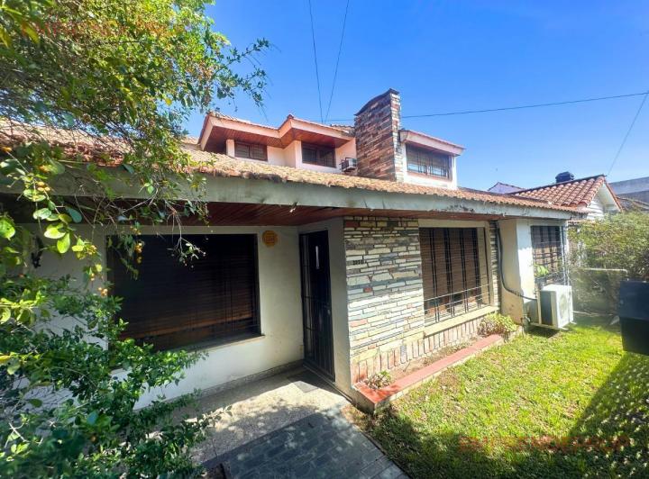Casa · 287m² · 6 Ambientes