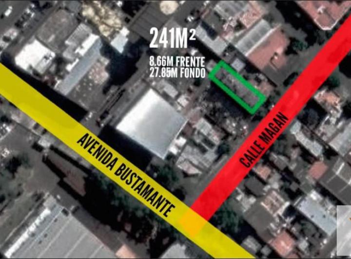 Terreno · 241m²