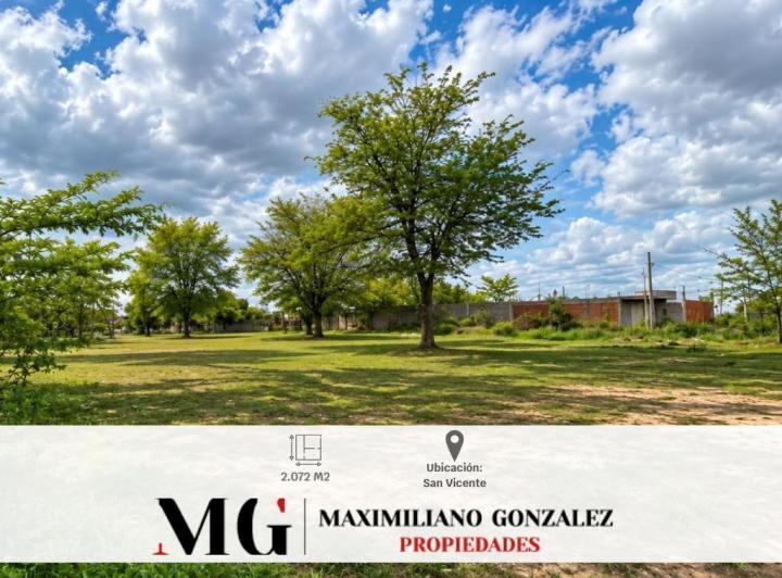 Terreno · 2072m²
