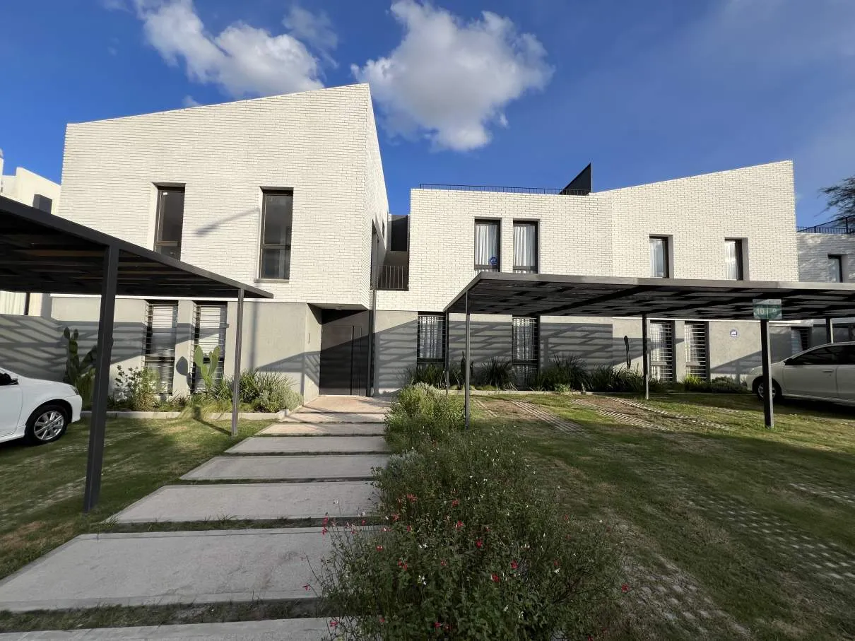 COSTAS DE MANANTIALES - DUPLEX 2 DORM COCH TERRAZA