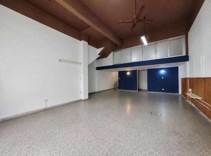 Local comercial · 67m²