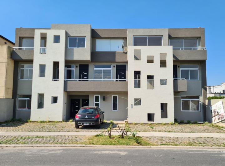 Departamento · 70m² · 3 Ambientes · 1 Cochera