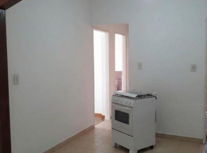 Departamento · 1m² · 4 Ambientes