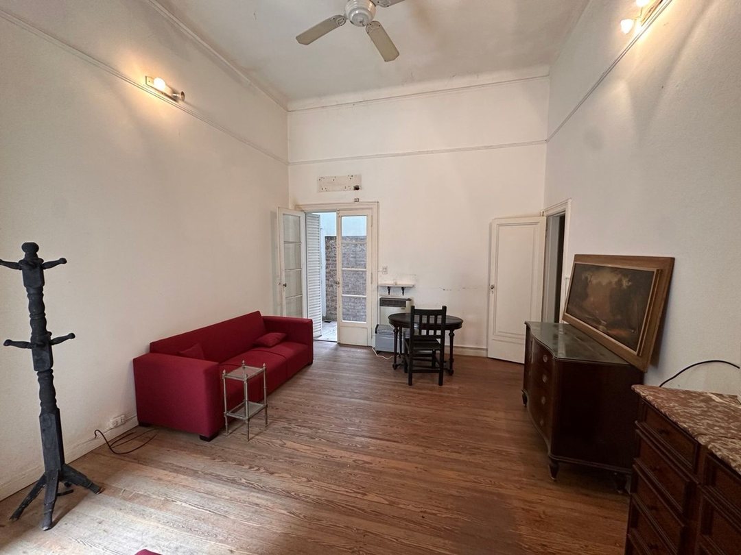 VENTA DEPARTAMENTO 2 AMB CON PATIO BALVANERA