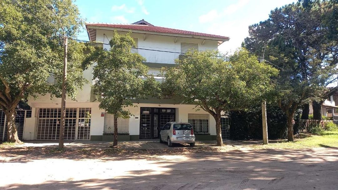 Departamento en Venta en Villa Gesell con balcón