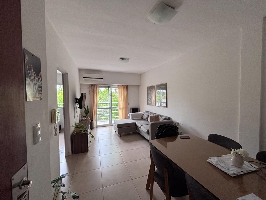 DEPARTAMENTO EN VENTA EN PERGAMINO CON COCHERA