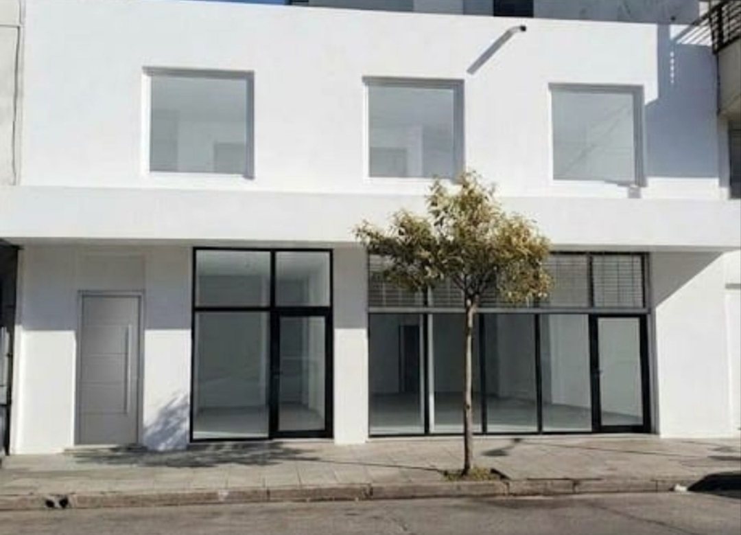 VENTA LOCAL COMERCIAL CENTRO MAS DEPTO PERMUTA