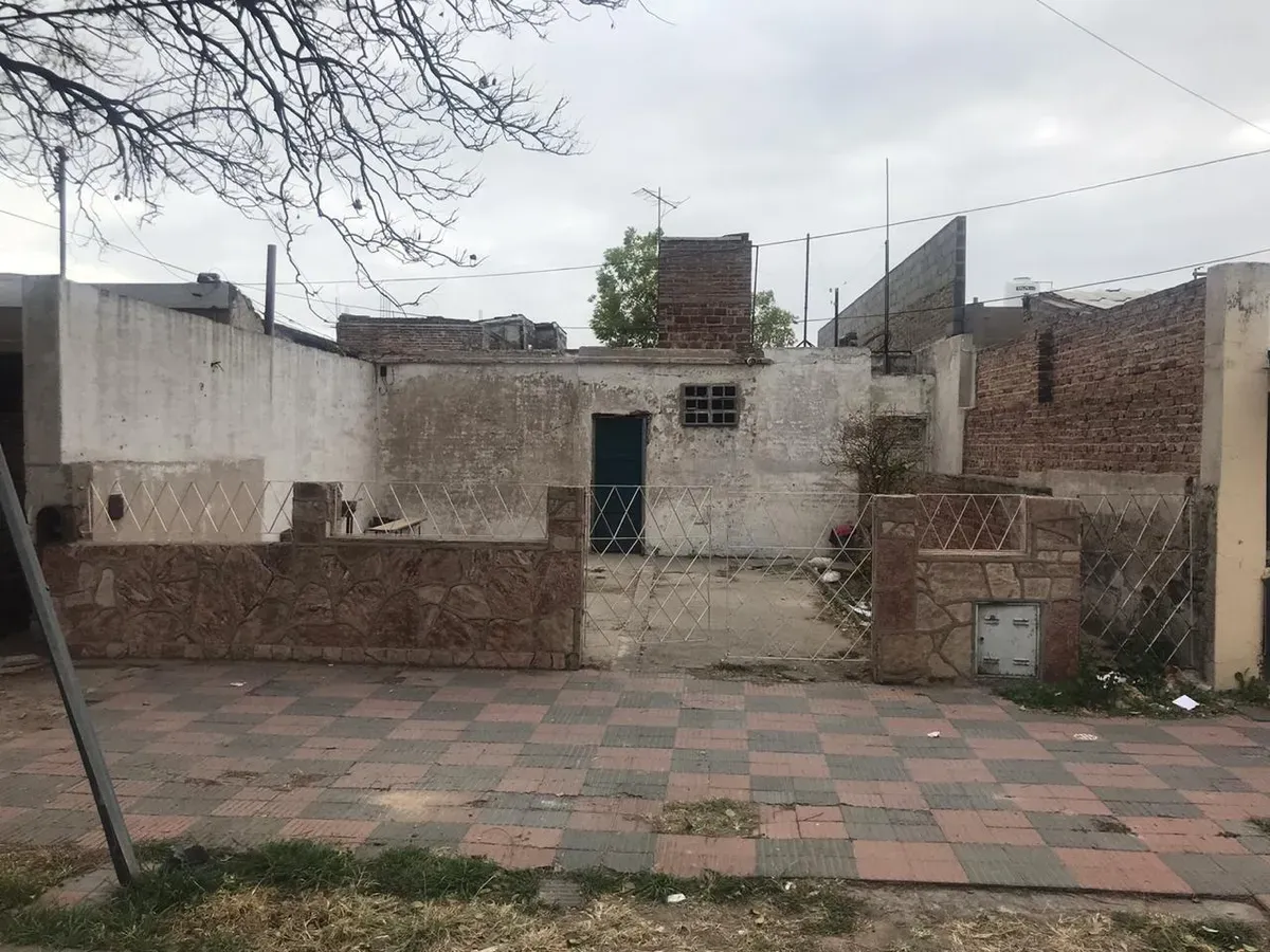 Casa en venta Barrio Observatorio a reciclar