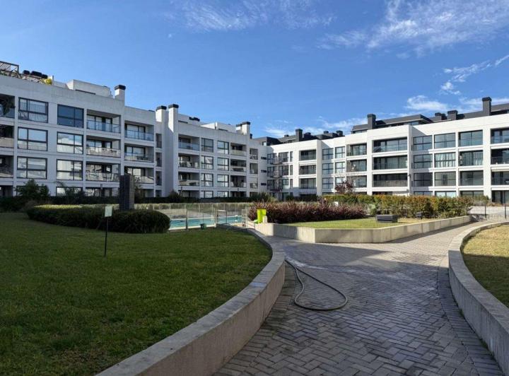 Departamento · 106m² · 4 Ambientes · 1 Cochera