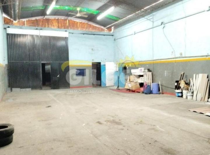 Bodega-Galpón · 138m²
