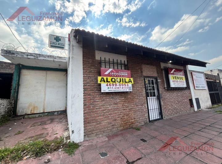 Local comercial · 215m² · 8 Ambientes · 5 Cocheras