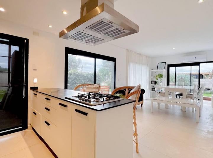Casa · 145m² · 4 Ambientes