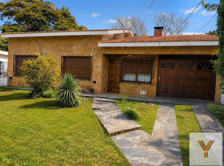 Casa · 100m² · 4 Ambientes