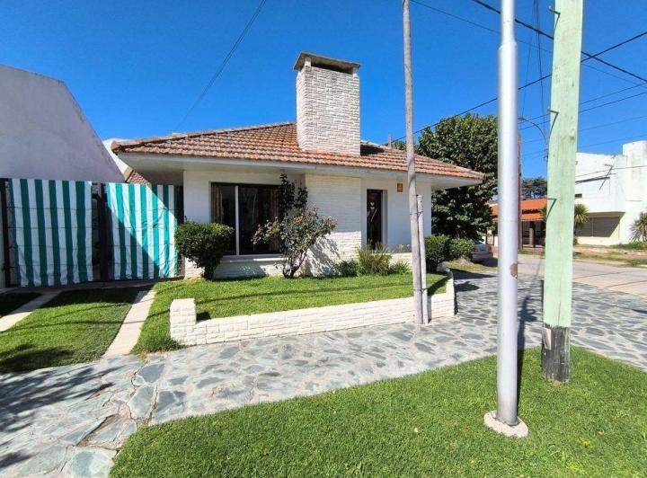 Casa · 134m² · 5 Ambientes · 1 Cochera
