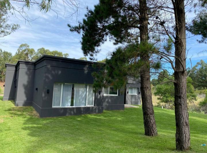 Casa · 147m² · 5 Ambientes · 2 Cocheras