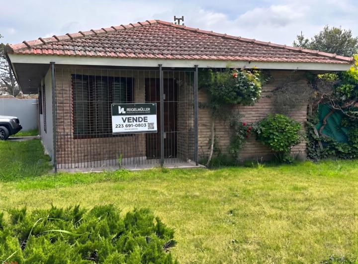 Casa · 378m² · 3 Ambientes