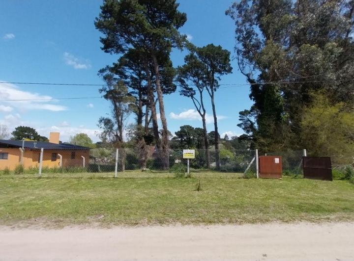 Terreno · 700m²