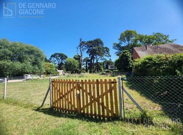 Terreno · 261m²