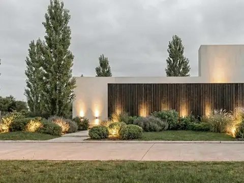 Casa en Venta en La Cascada Country Golf, Countries y Barrios Cerrados en Cordoba Capital