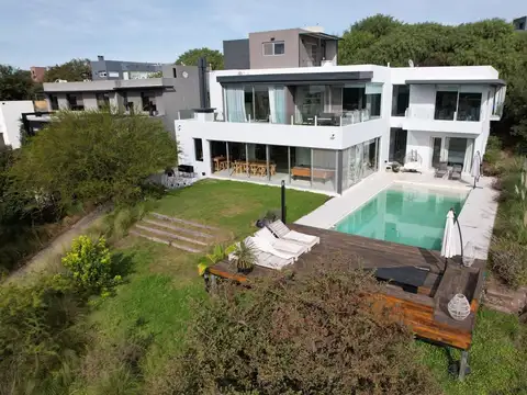 Casa en Venta en Estancia Q2, Mendiolaza